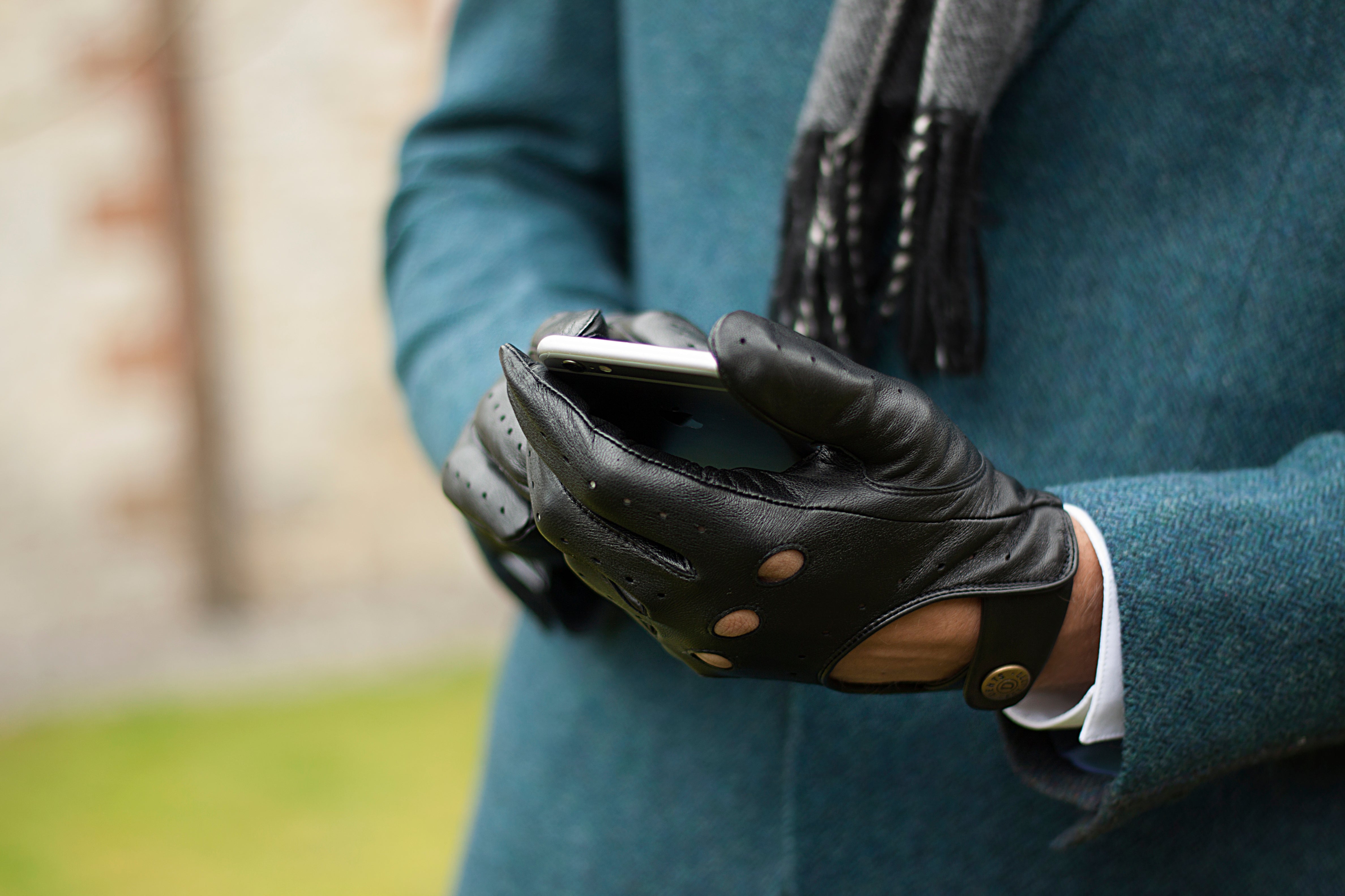Discover the Perfect Fit: Why Dents Gloves Are the Ultimate Choice for Style and Comfort