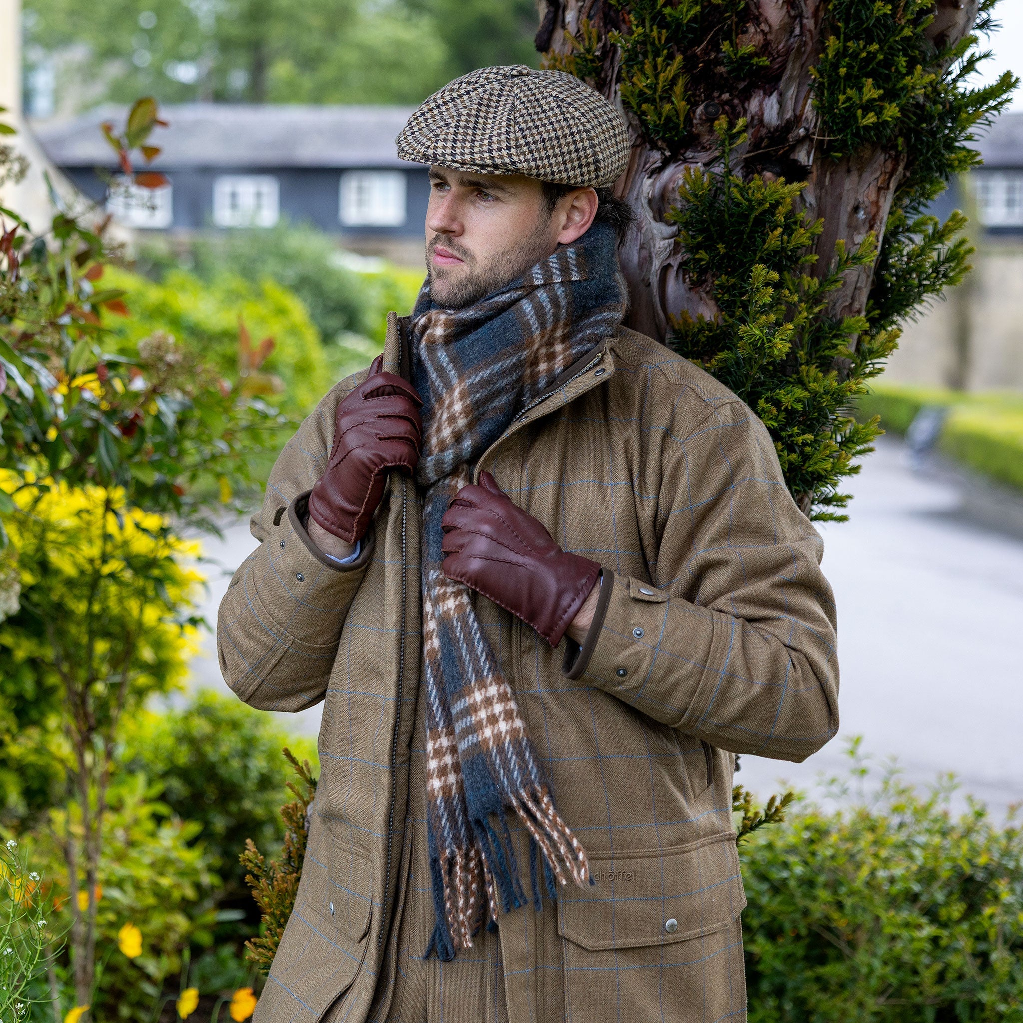 Chelsea | Men's Cashmere Lined Leather Gloves | Dents